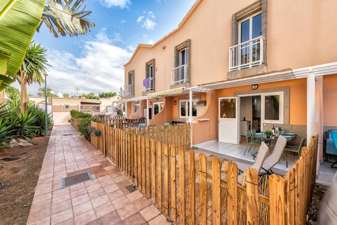 Green Island Holiday San Bartolomé Exterior photo